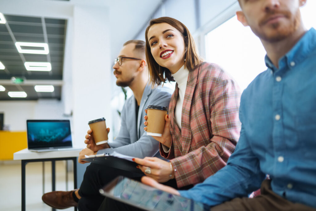 Jak prowadzić skuteczny trening kompetencji na rzecz różnorodności i włączenia?